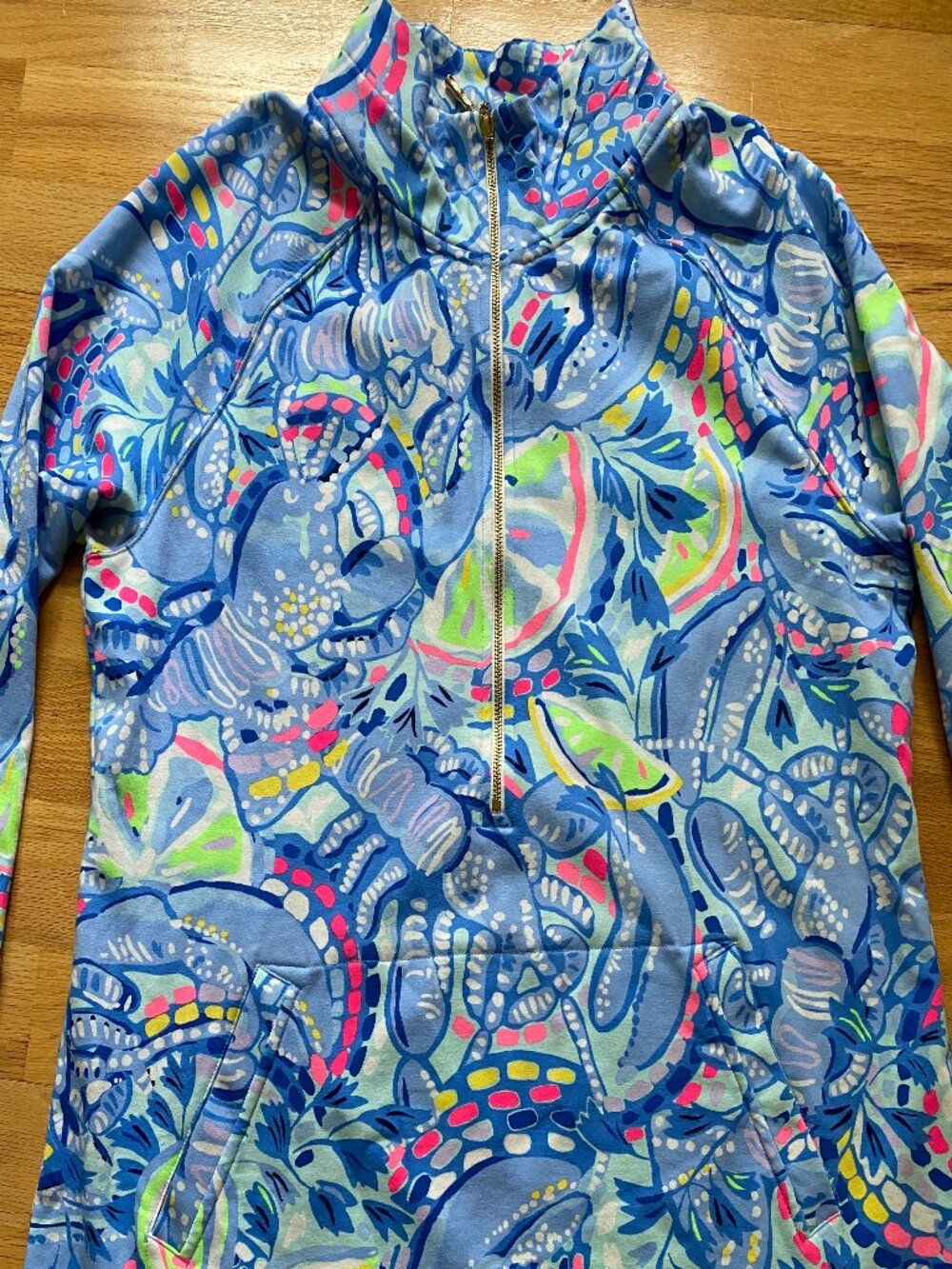 Lily Pulitzer pop-over, 3 quarter zip top - Picture 2 of 4